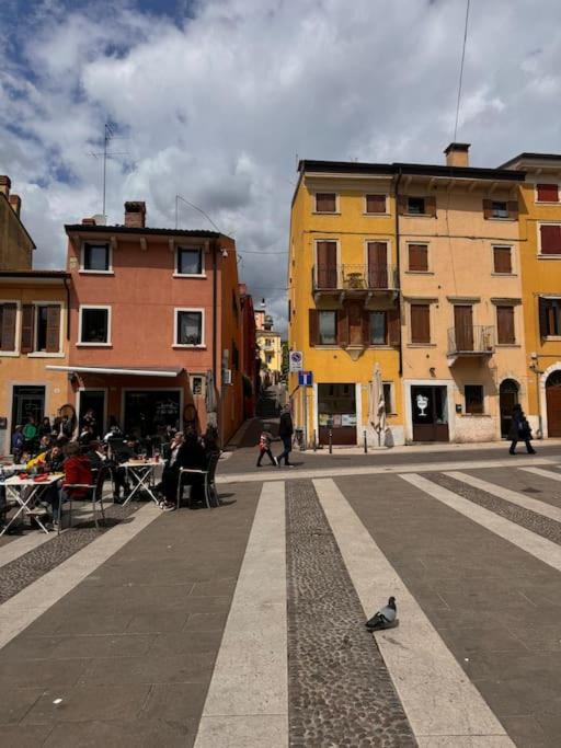 Santa Toscana